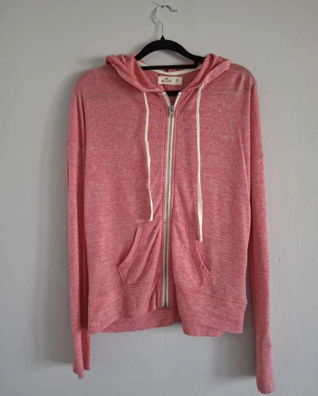 Buzo Hollister · Talle S