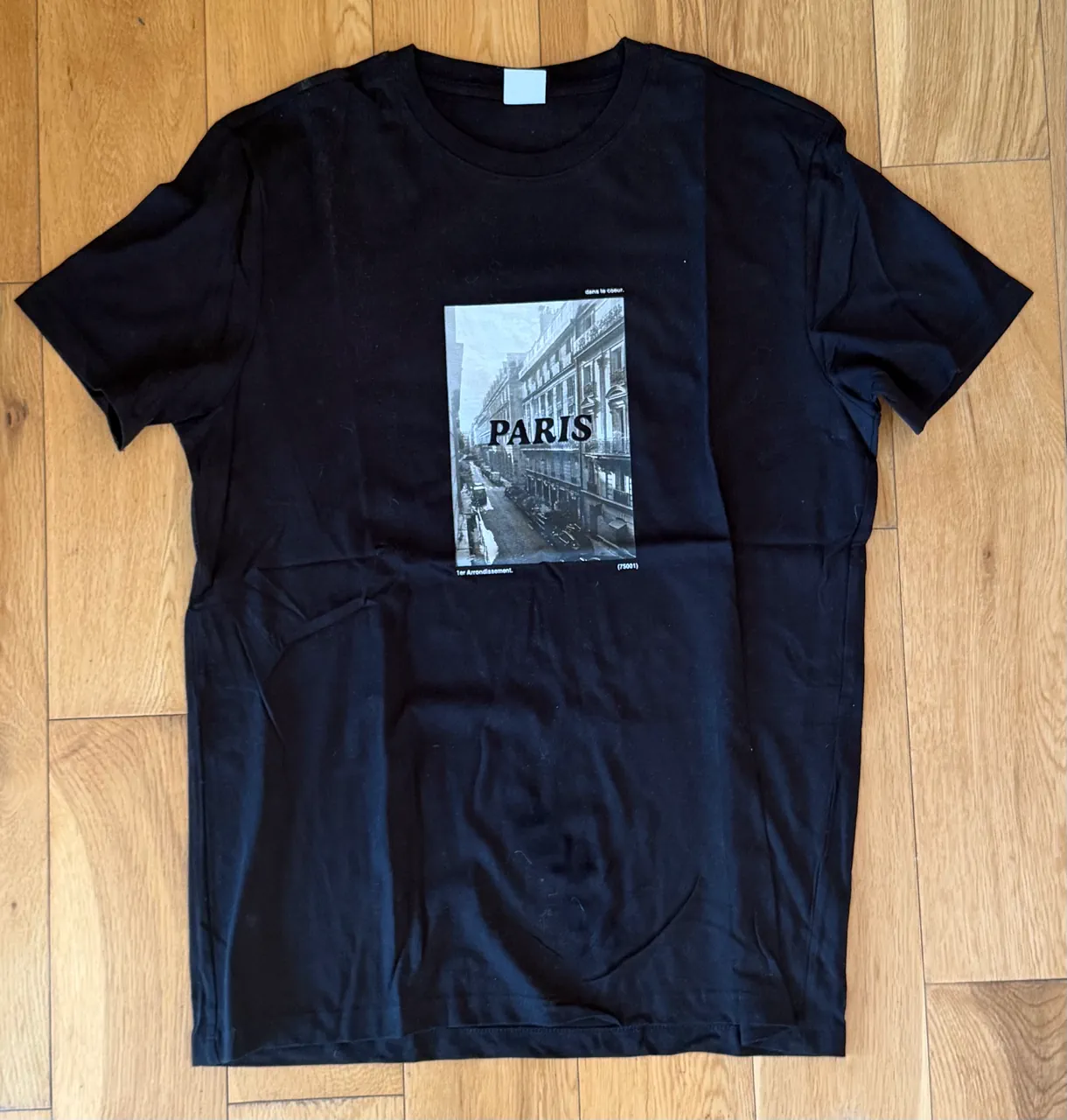 Remera Bershka · Talle M
