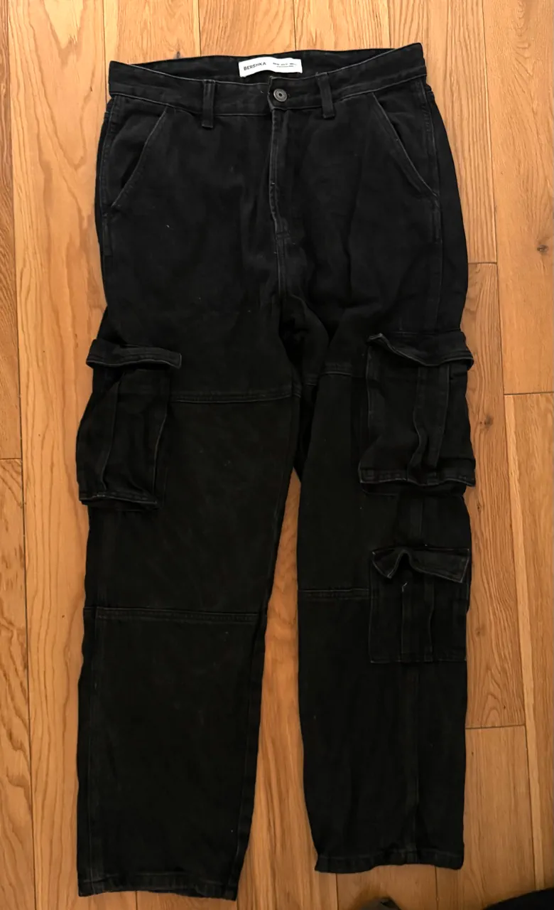 Pantalón Bershka · Talle US 31