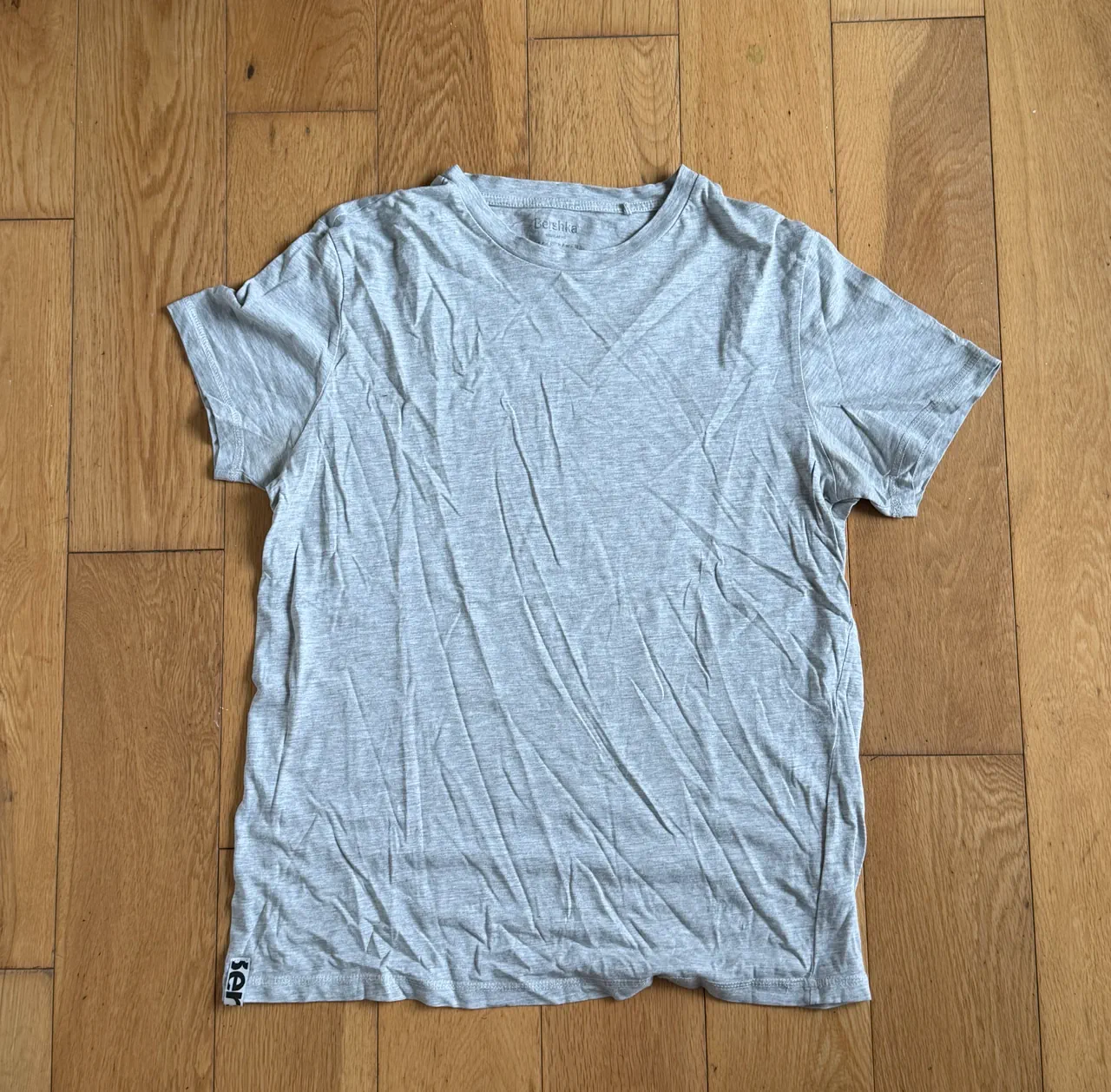 Remera Bershka - imagen 1