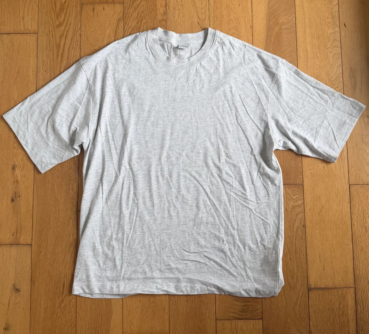 Remera Bershka - imagen 1