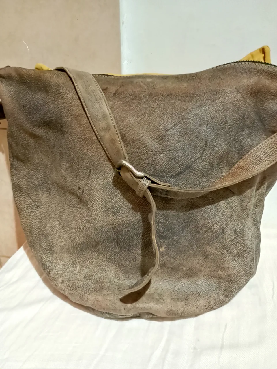 Cartera No sé la marca exactamente