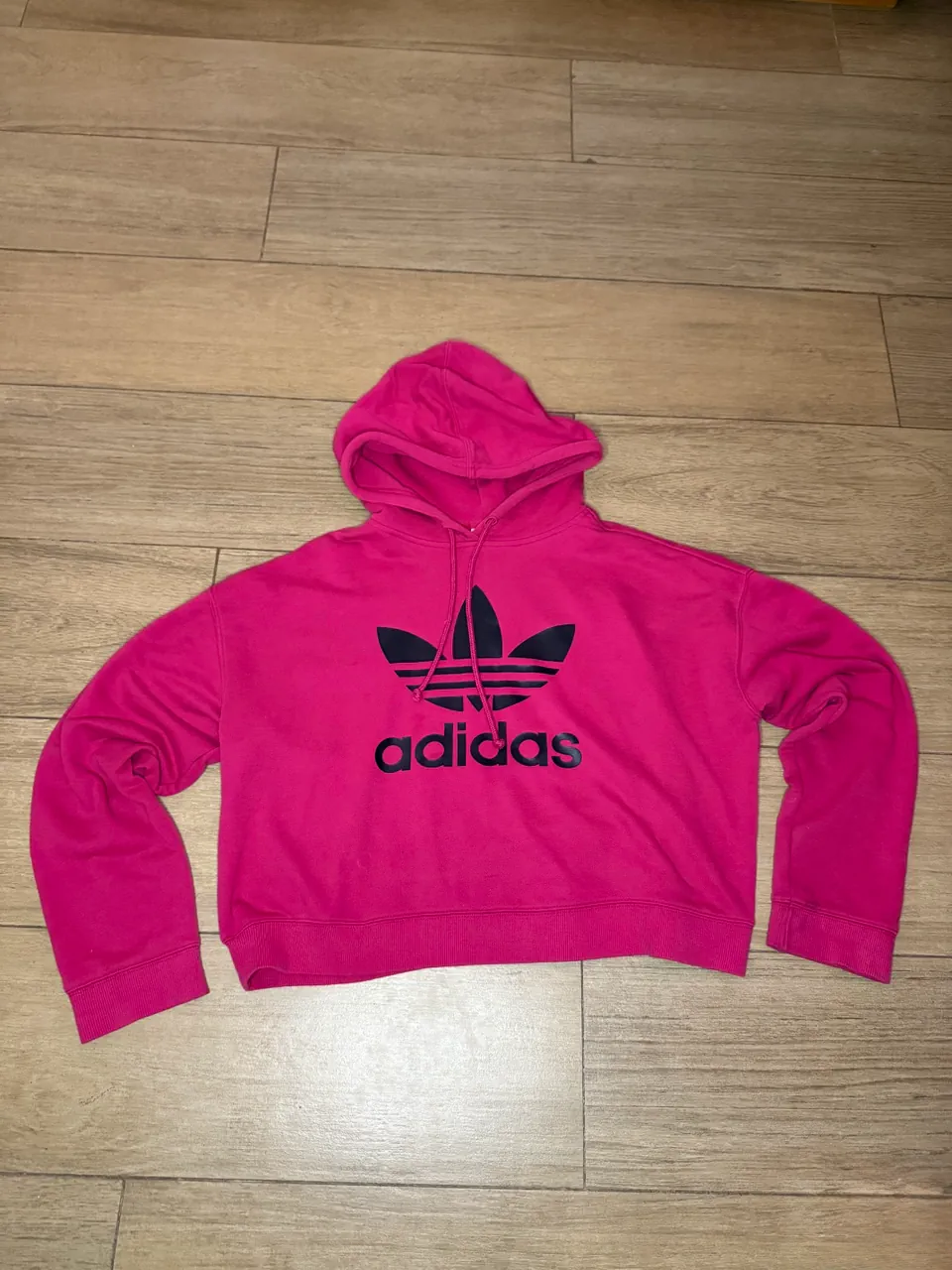 adidas · Talle L