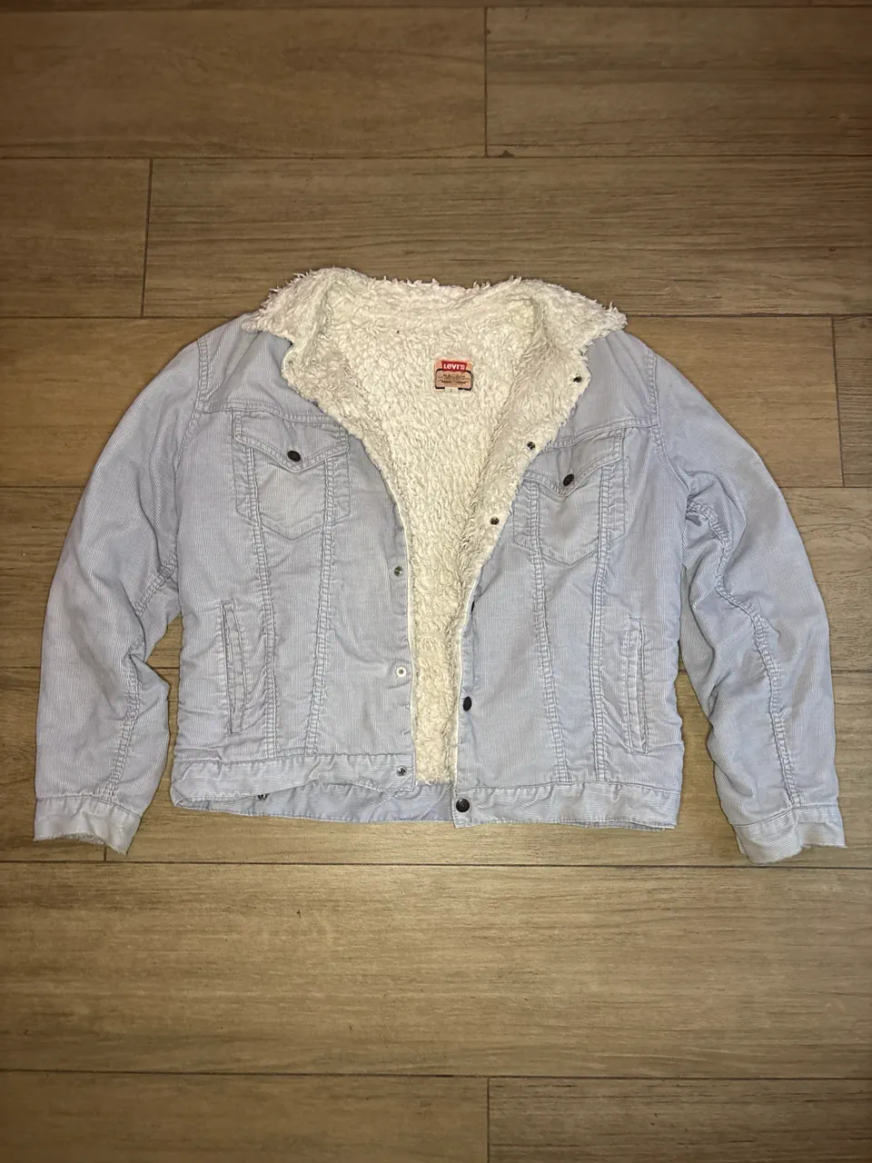 Levi's · Talle L