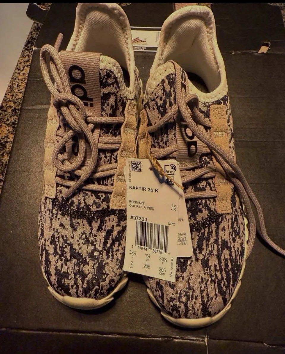 Zapatillas adidas - imagen 1