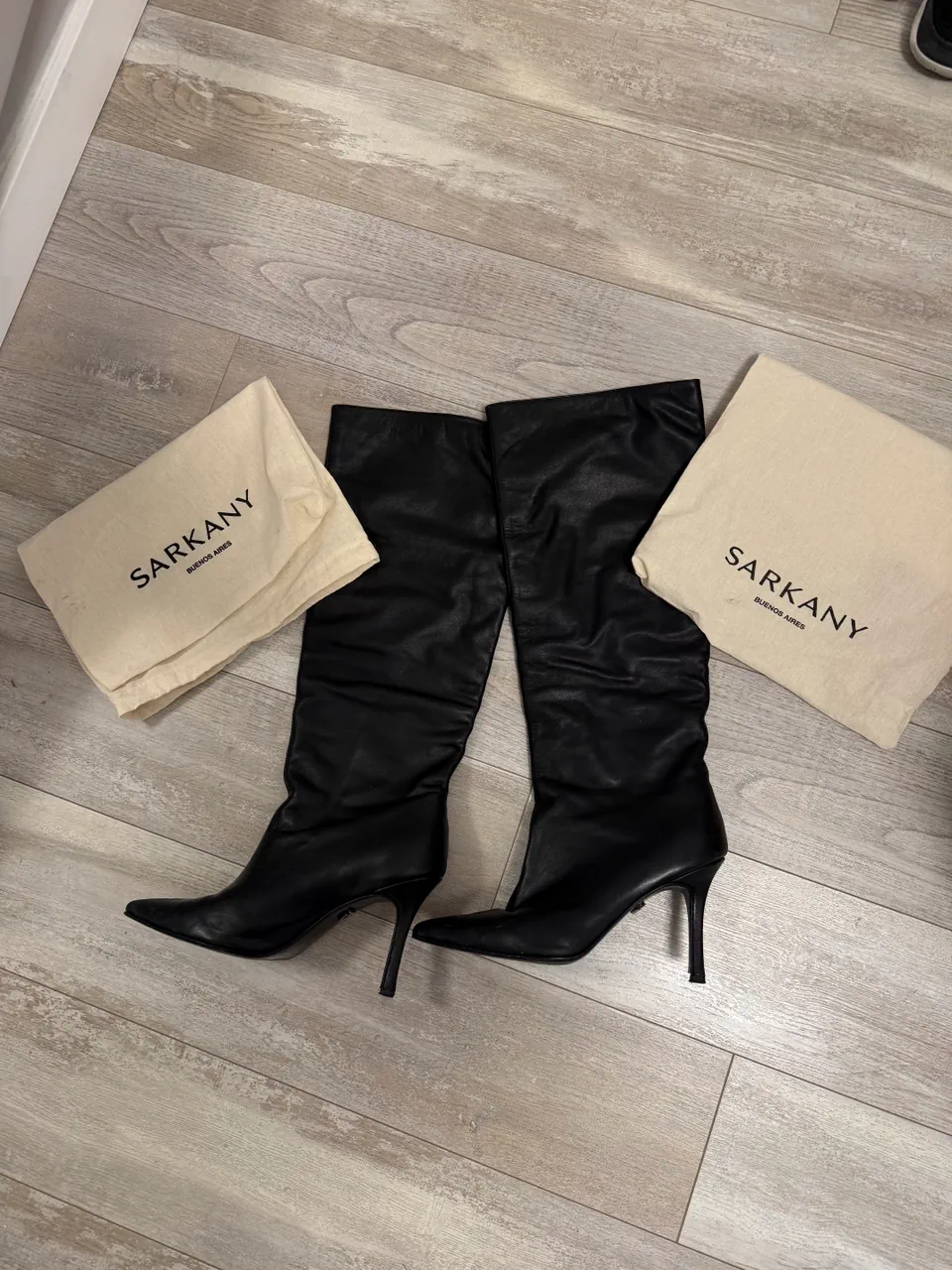 Sarkany · Talle EU 40