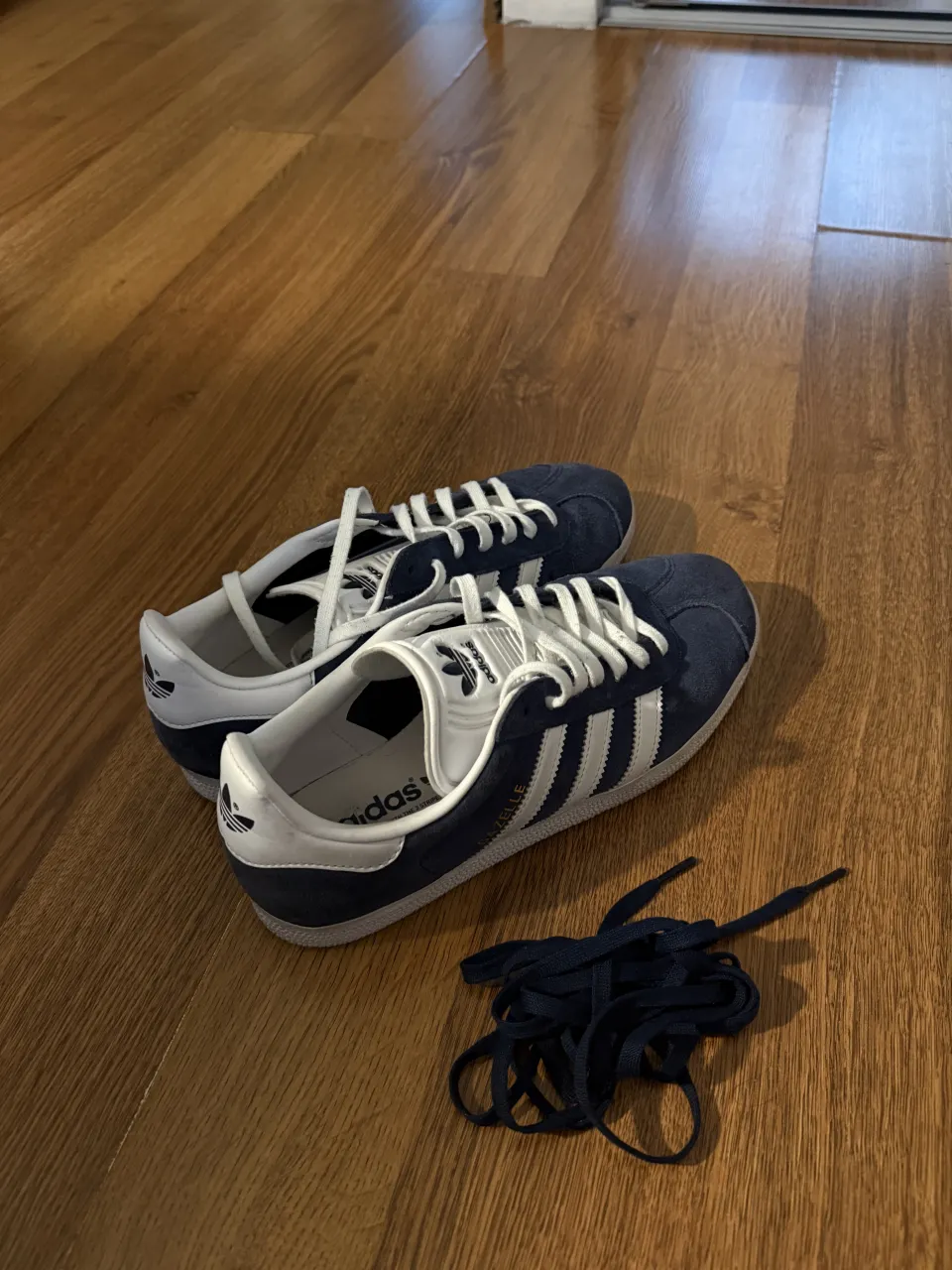 Zapatillas adidas - imagen 1