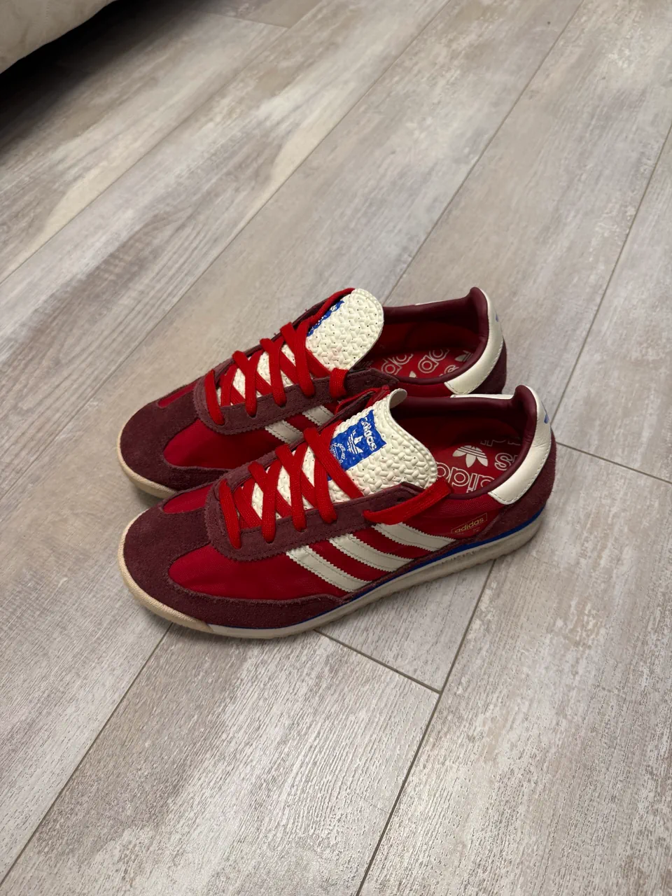 adidas · Talle EU 38