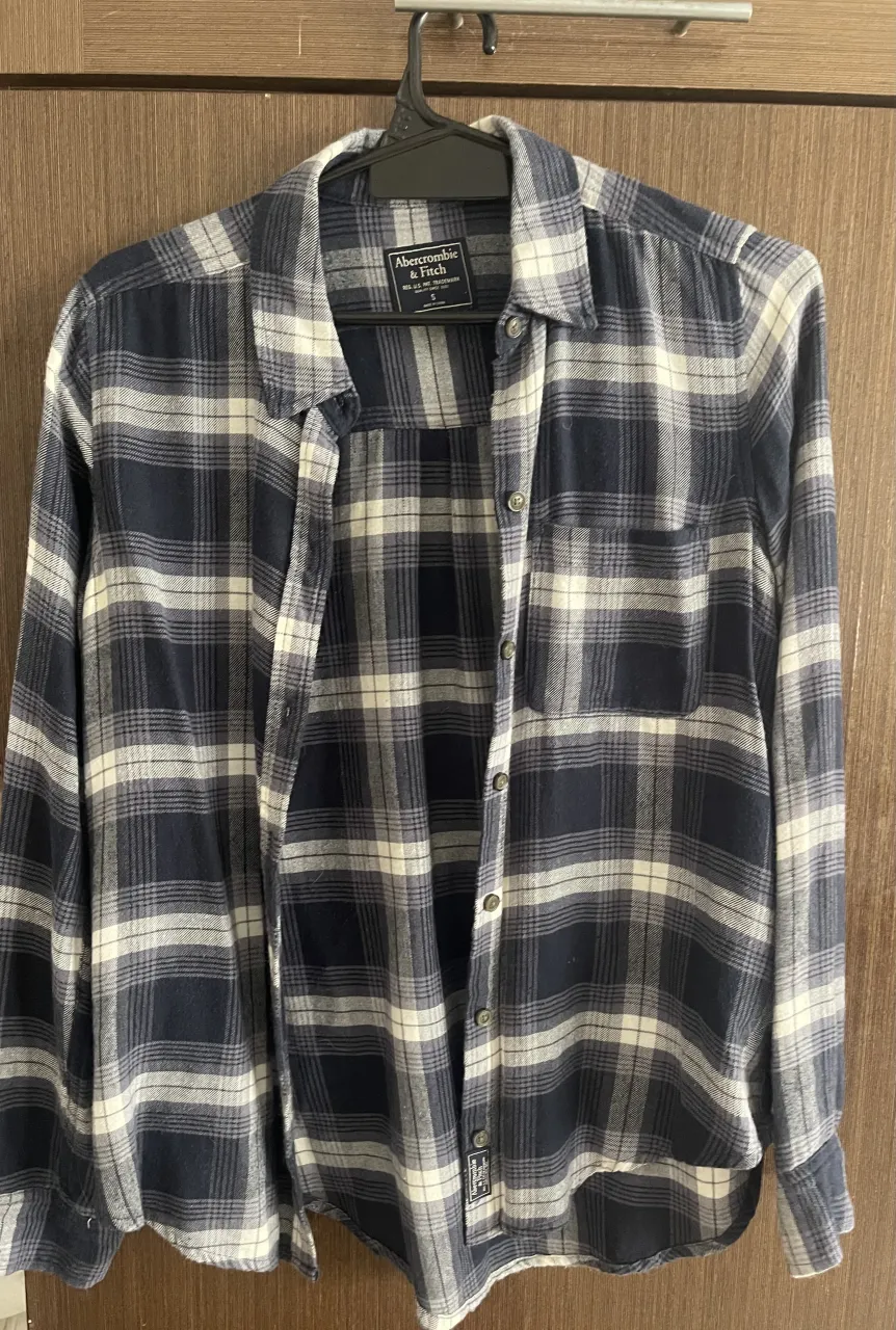 Campera Abercrombie & Fitch · Talle S