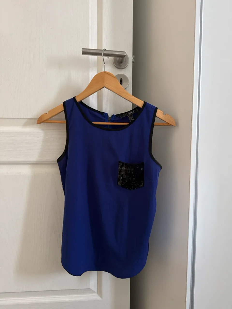 Musculosa Kosiuko - imagen 1