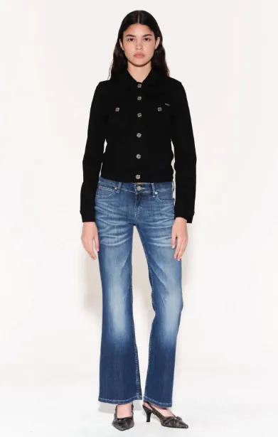 Jean Ay Not Dead - imagen 1