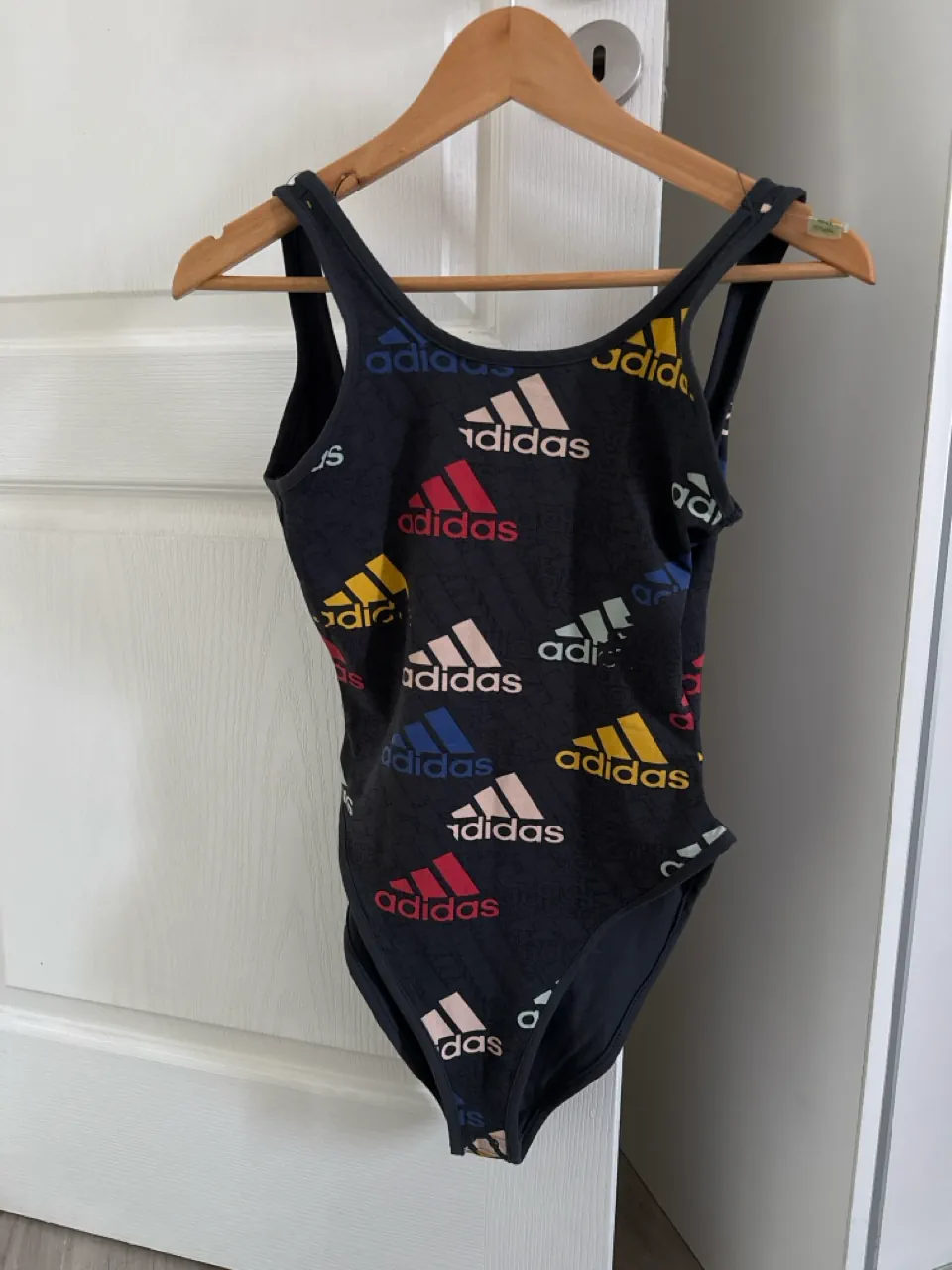 Body adidas - imagen 1