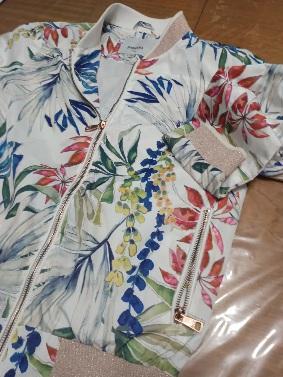 Campera Desiderata - imagen 1
