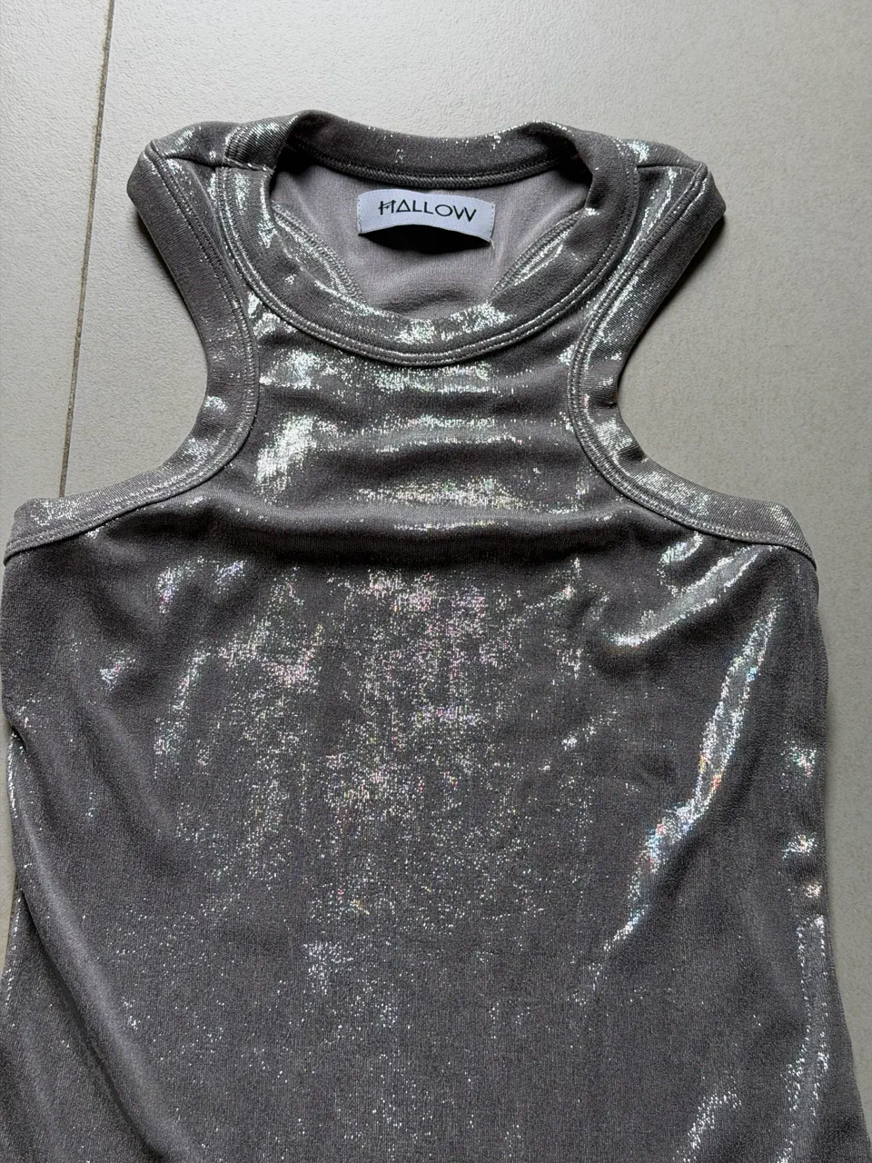 Musculosa Hallow - imagen 1