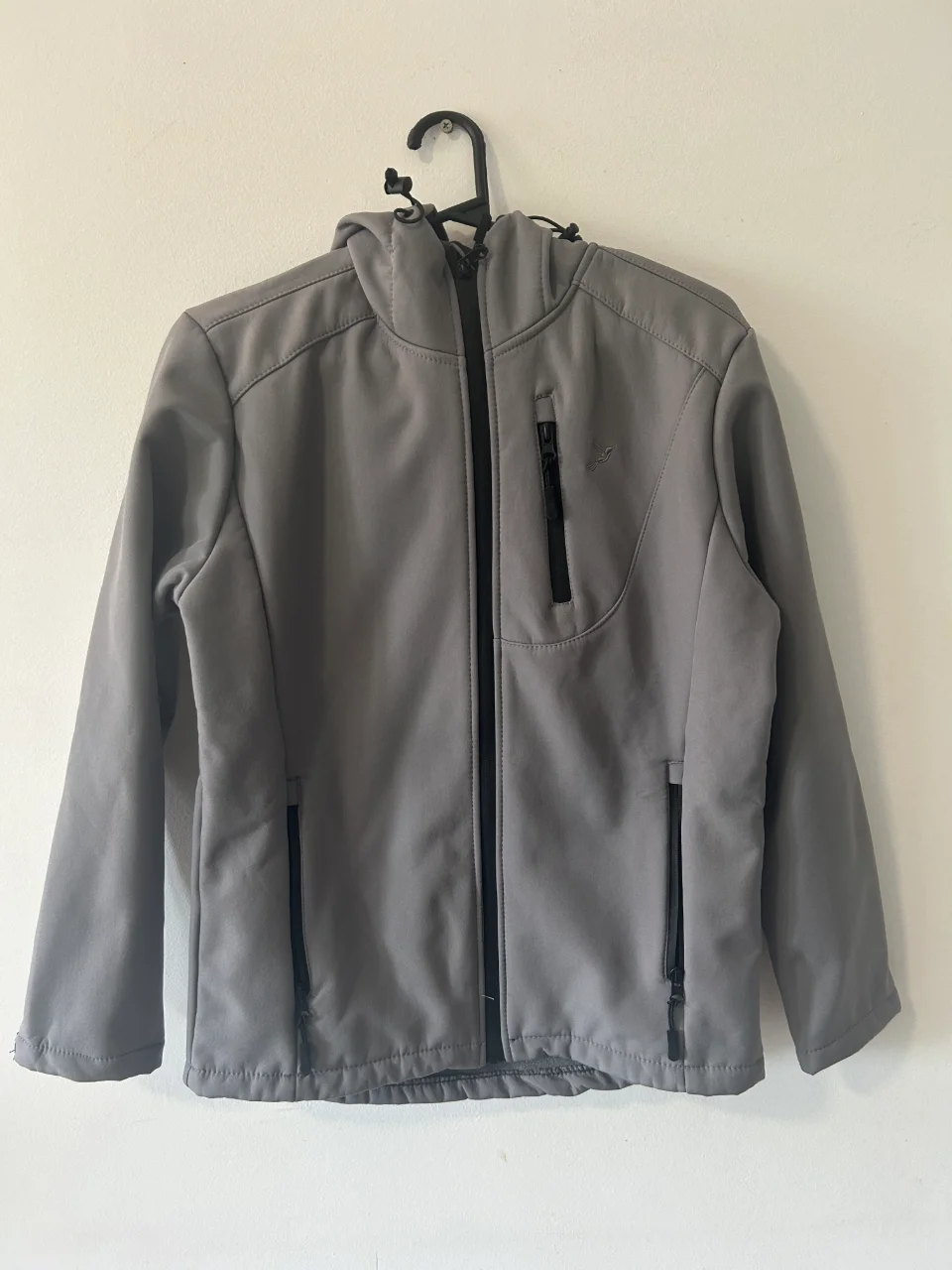 Campera Forum - imagen 1