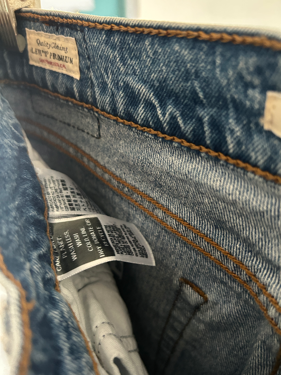Jean Levi's - imagen 6
