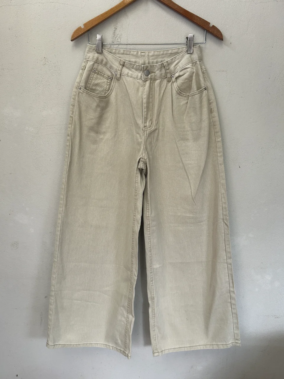 Pantalón Shein · Talle L