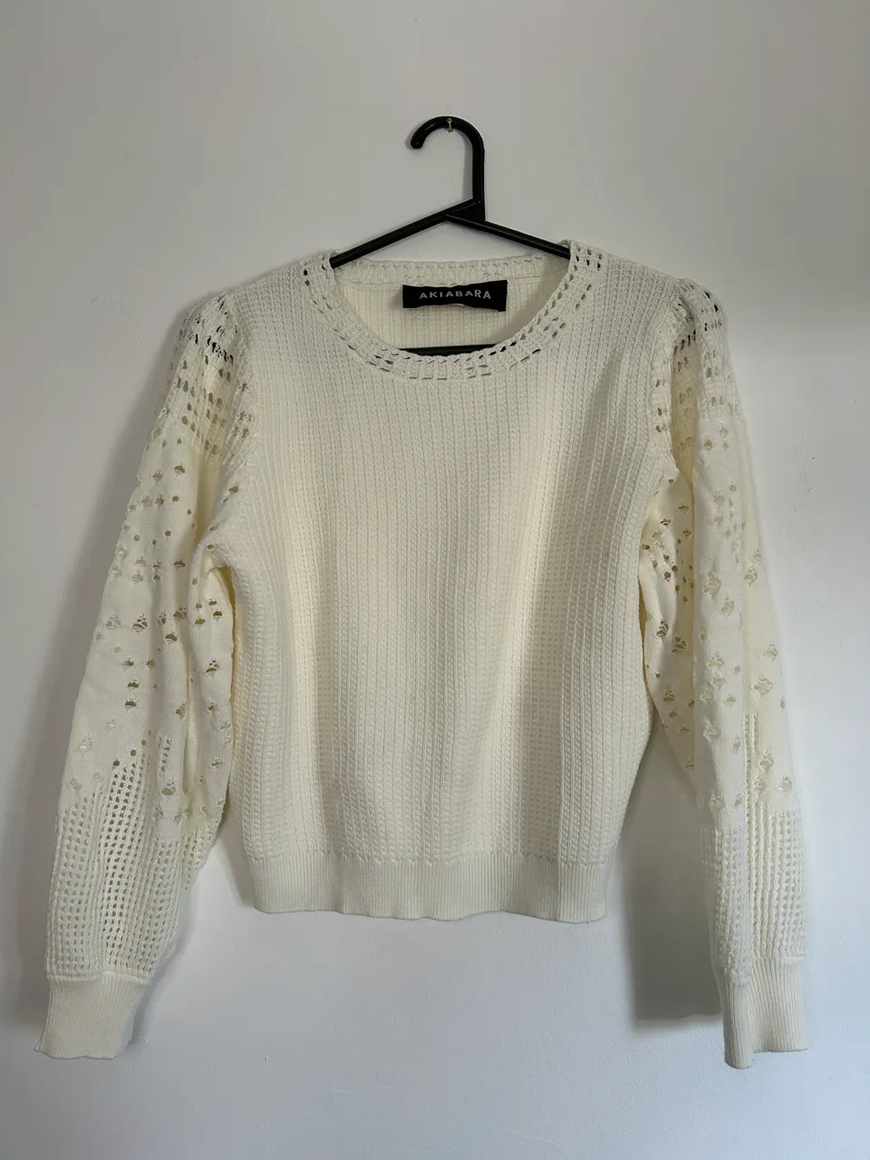 Sweater Akiabara · Talle M