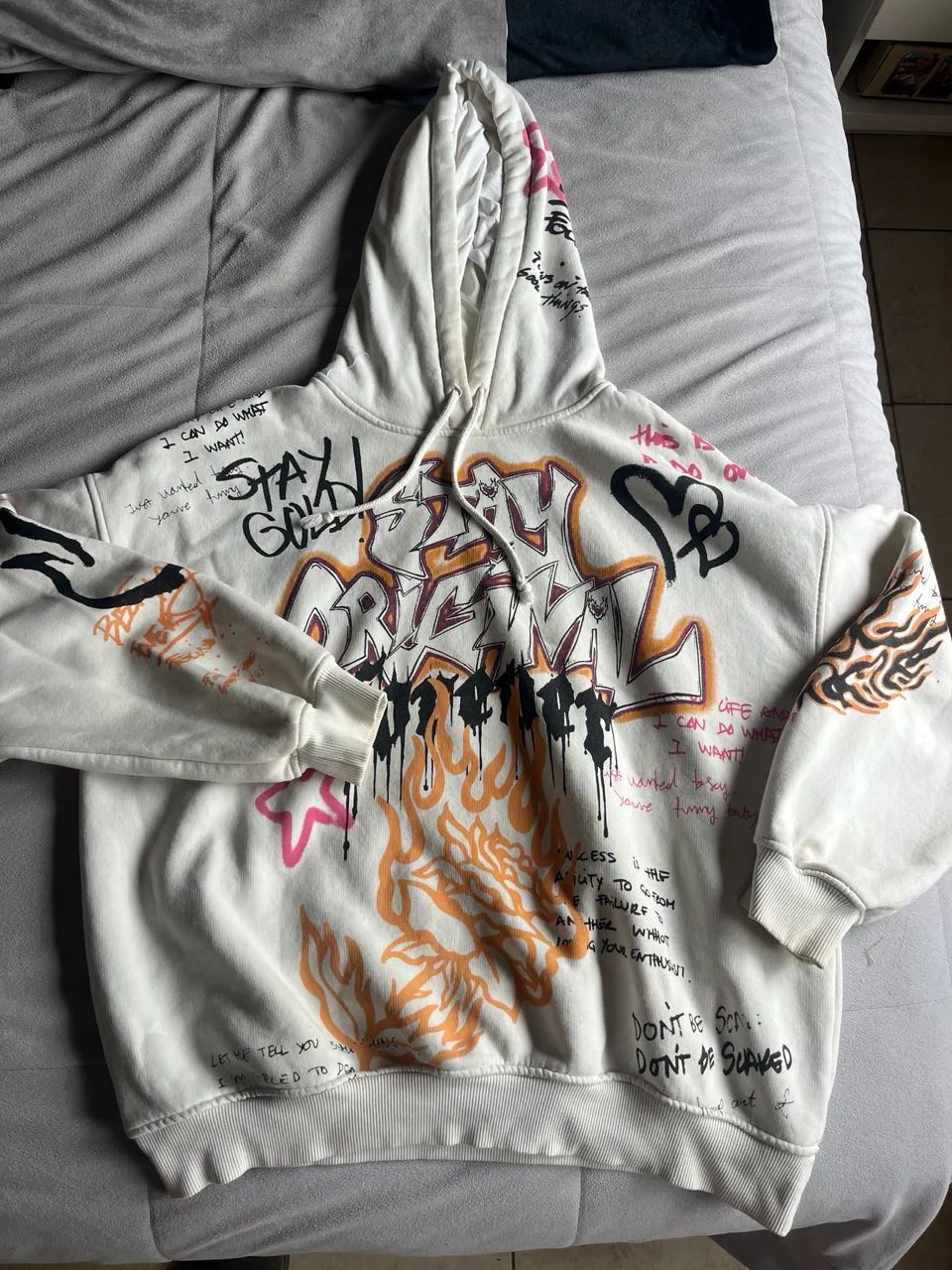 Buzo Bershka - imagen 1