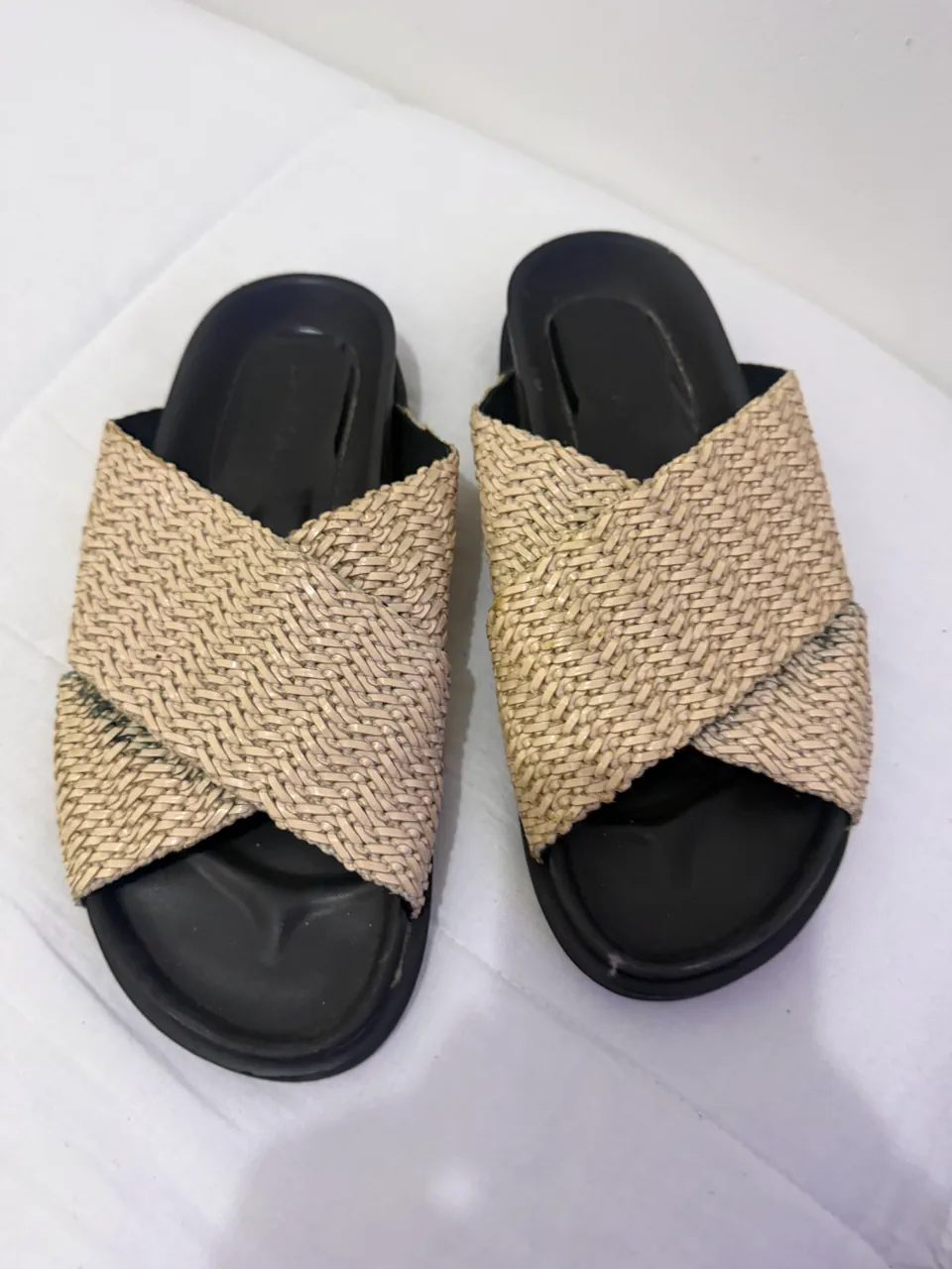 Ojotas Sarkany · Talle AR 38
