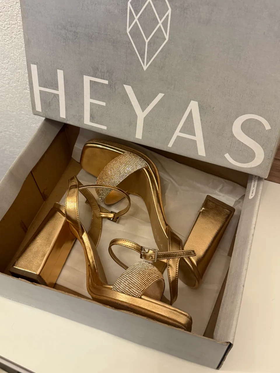 Heyas · Talle EU 39