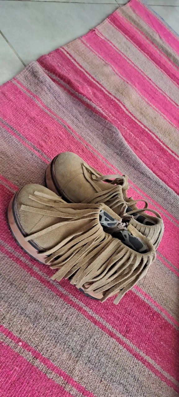 Botas Bettona · Talle AR 38