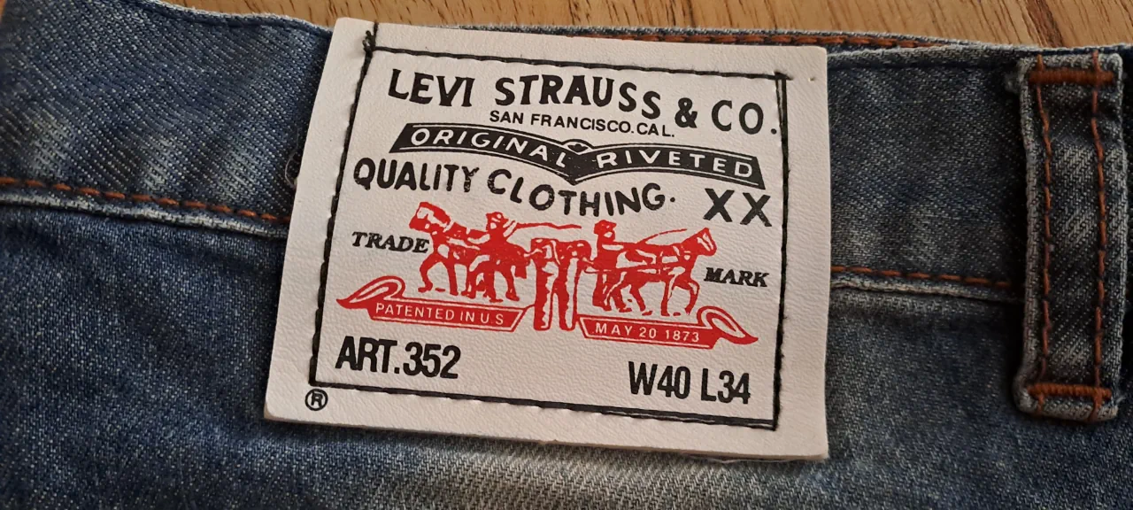 Jean Levi's - imagen 3