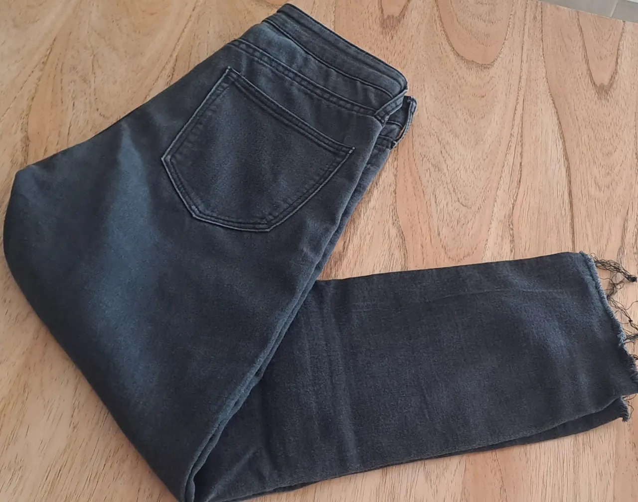 Jeans por los tobillos H&M - imagen 1