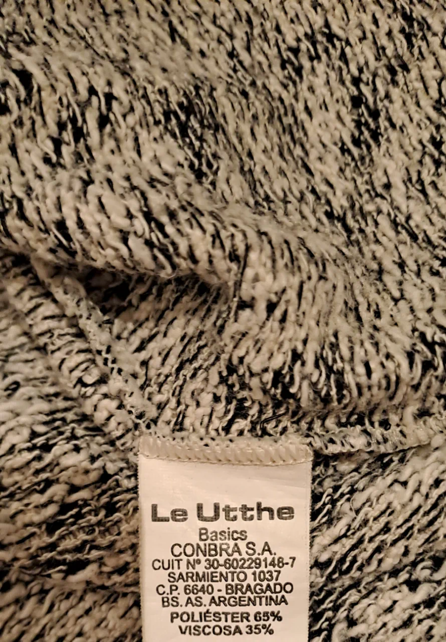 Remera Le Utthe · Talle S