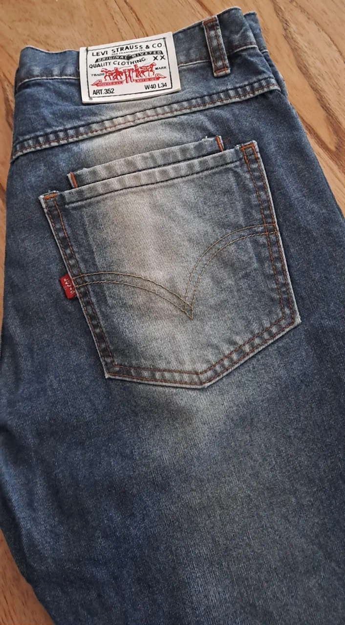 Jean Levi's - imagen 2