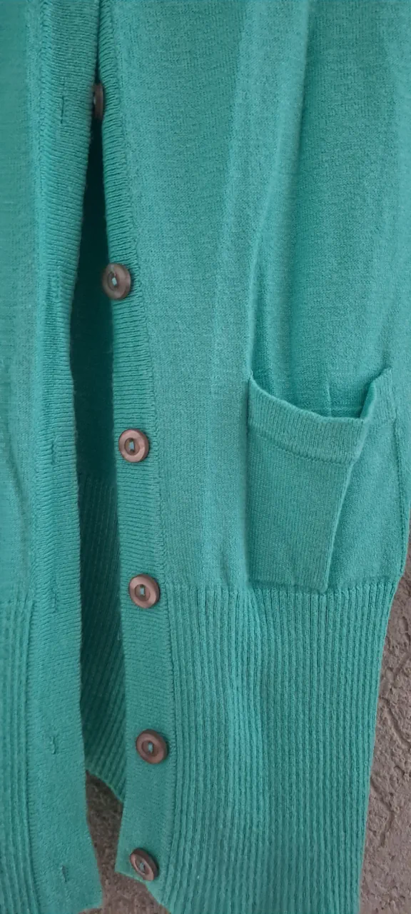 Cardigan No tiene. - imagen 3
