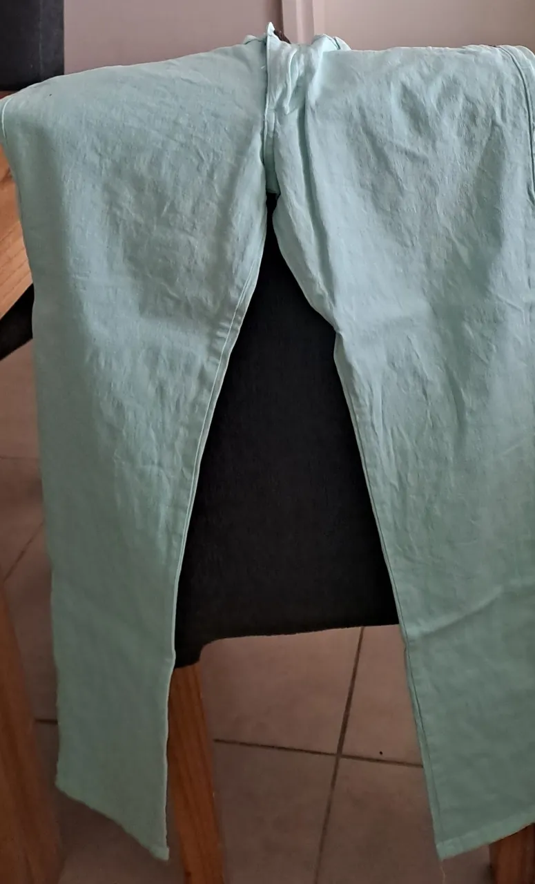 Pantalón No tiene. - imagen 1