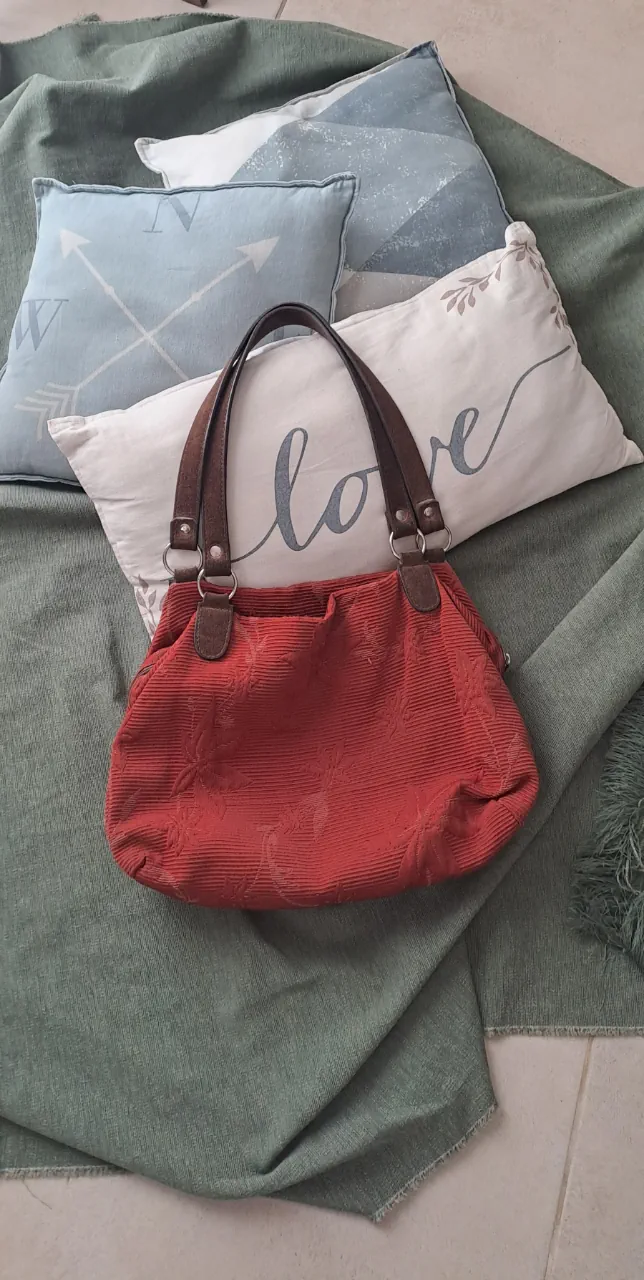 Cartera Artesanal. - imagen 1