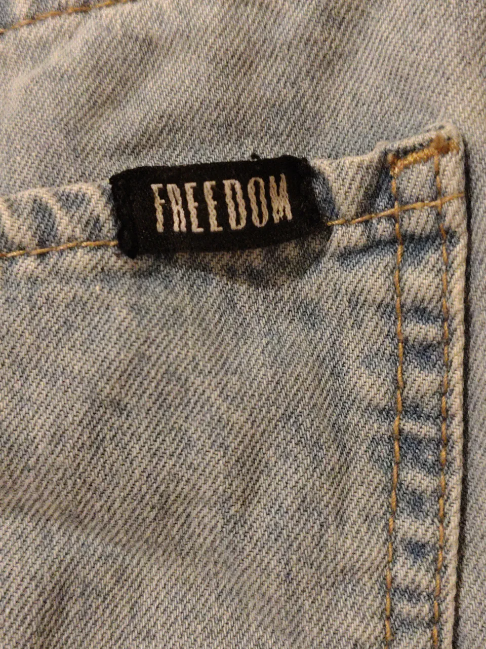 Short Freedom - imagen 3