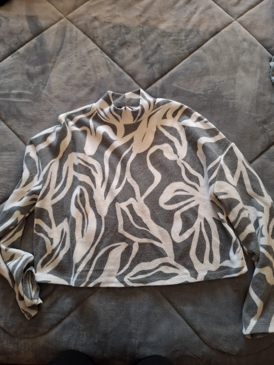 Sweater Amisu - imagen 1