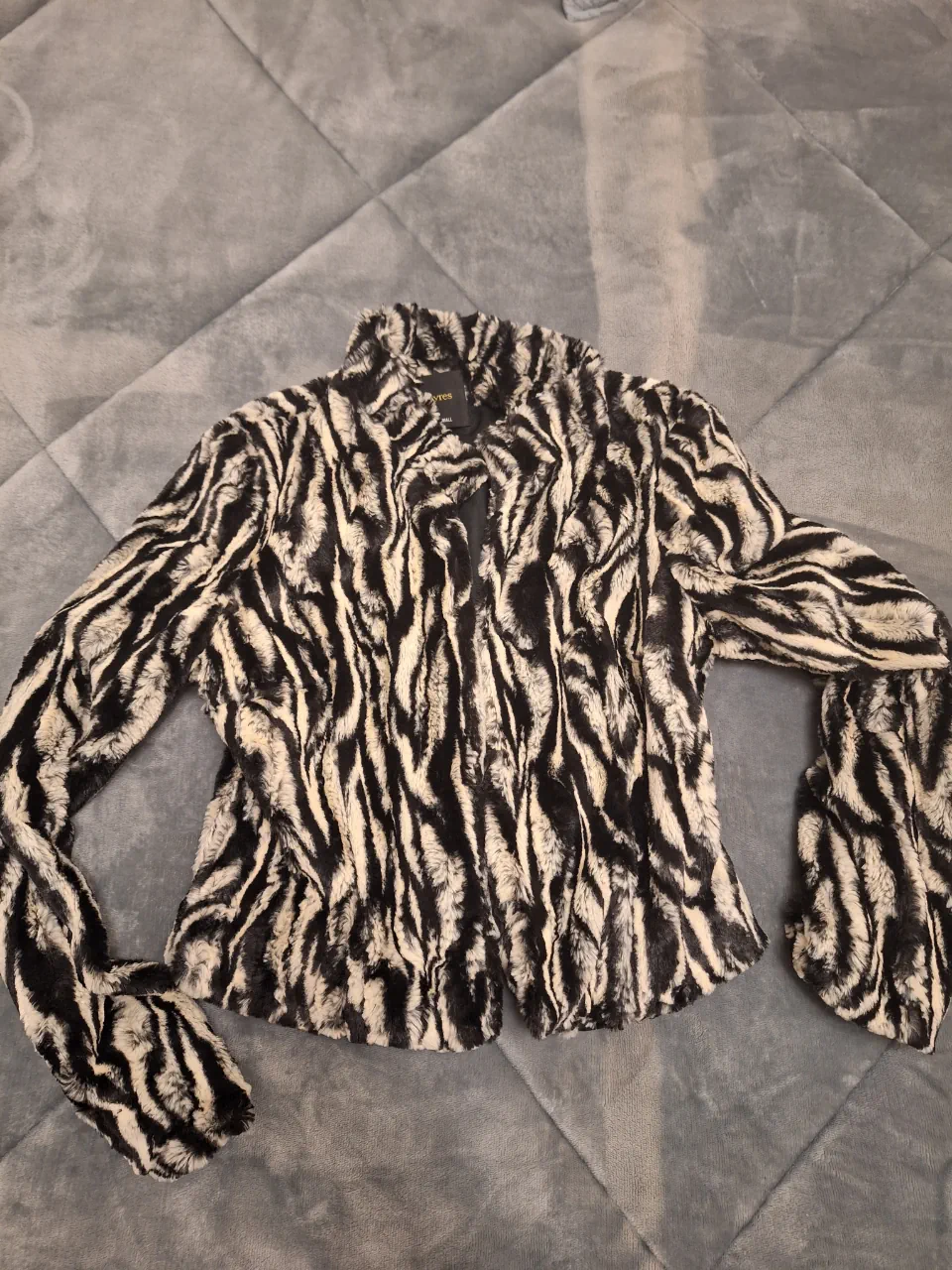 Campera Ayres · Talle S
