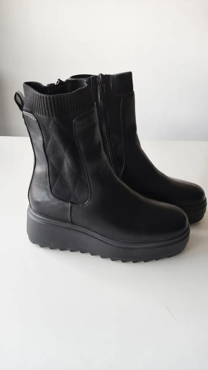 Botas Mustang - imagen 1