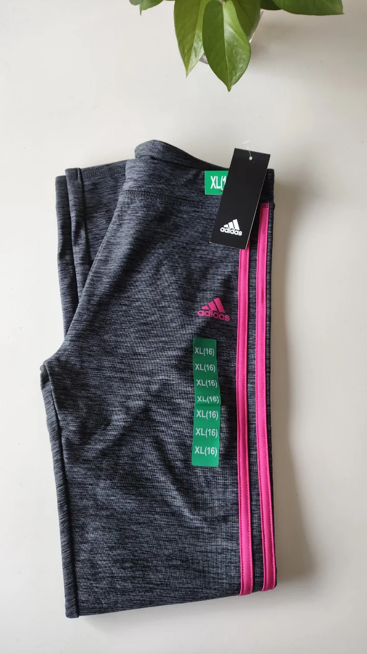 adidas · Talle XL