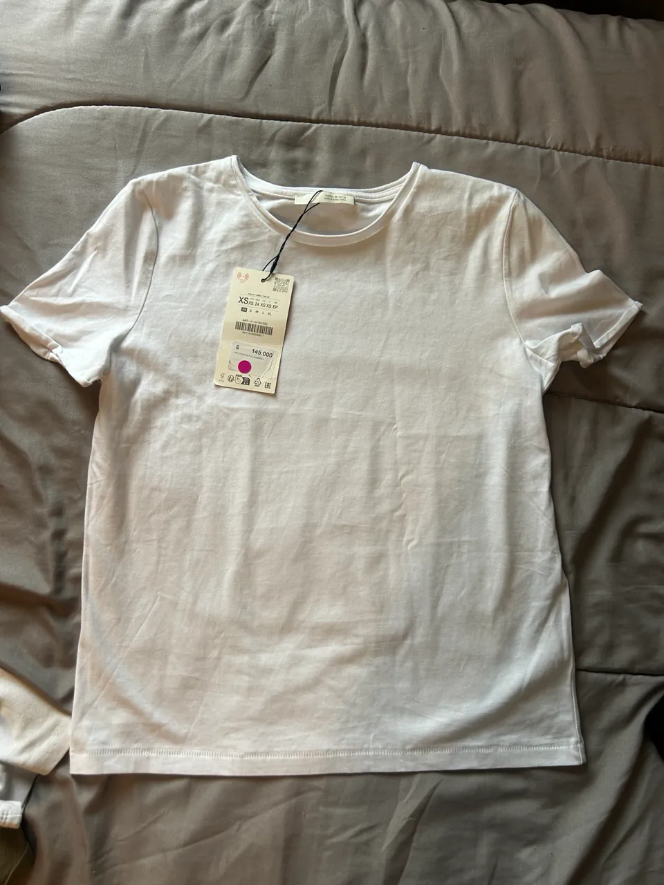 Remera Zara - imagen 1