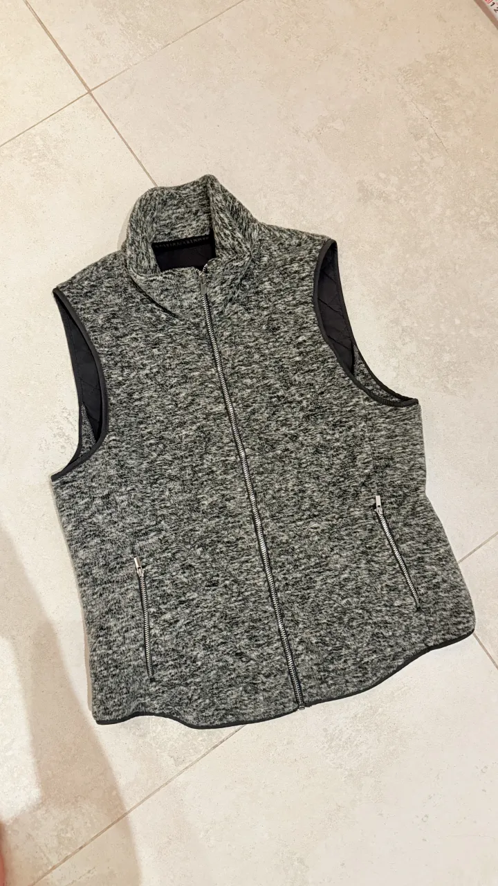 Abercrombie & Fitch · Talle L
