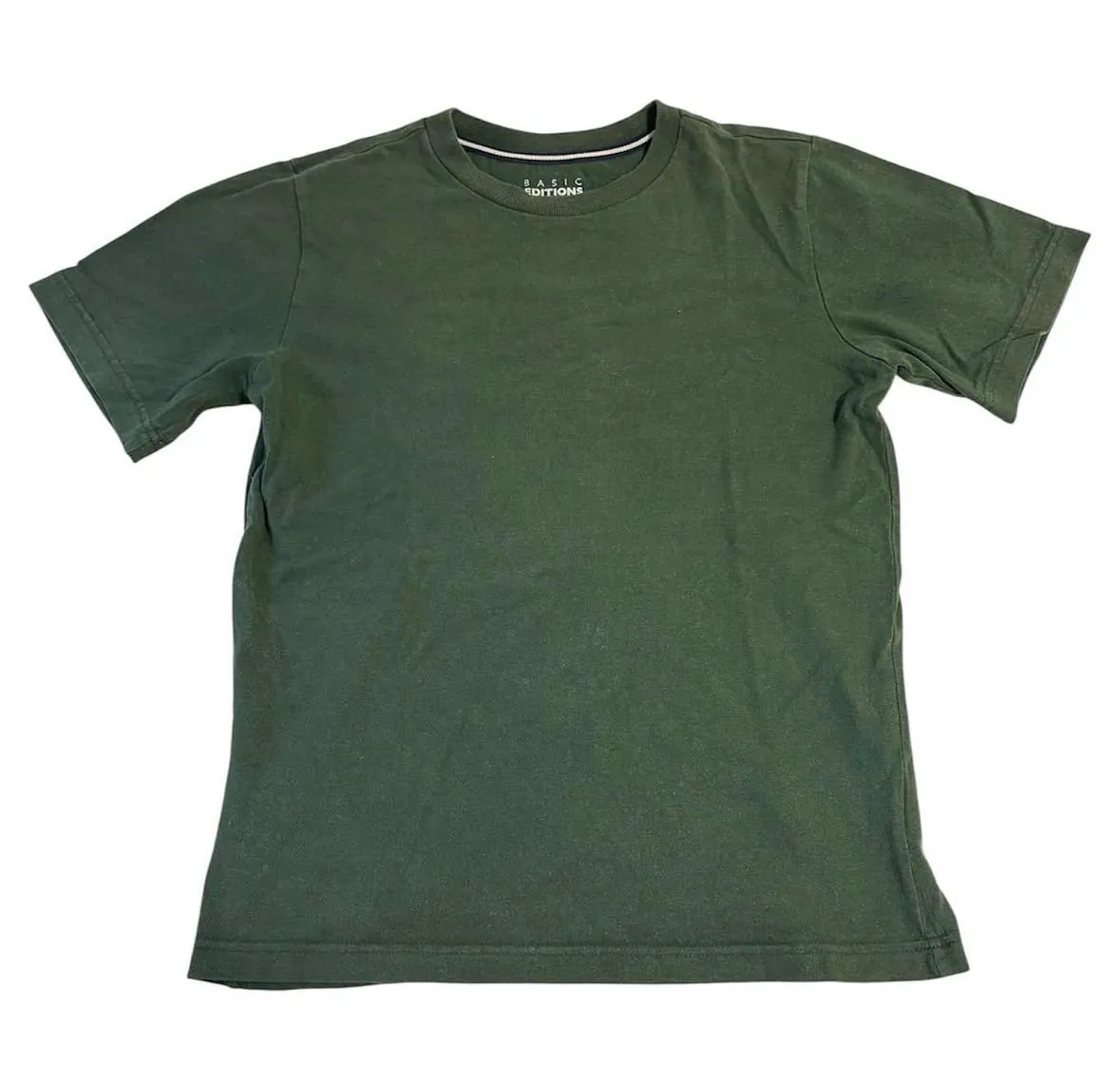 Remera Basic editions · Talle S