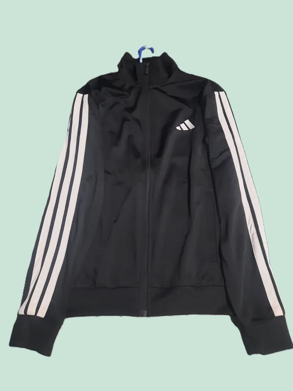 adidas · Talle S