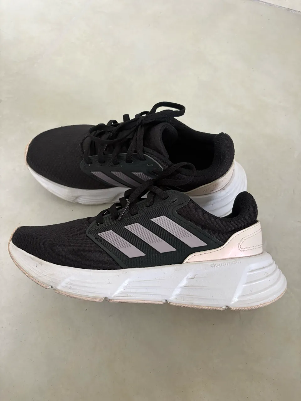Zapatillas adidas - imagen 1