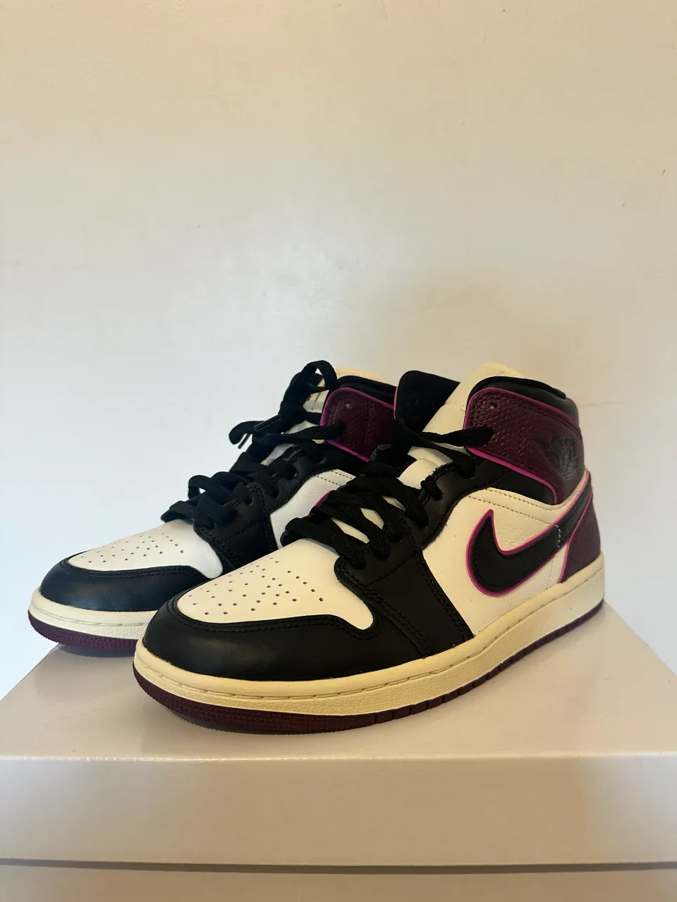 Nike · Talle AR 39