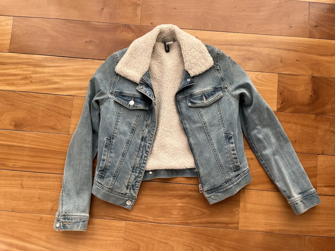 Campera H&M - imagen 1