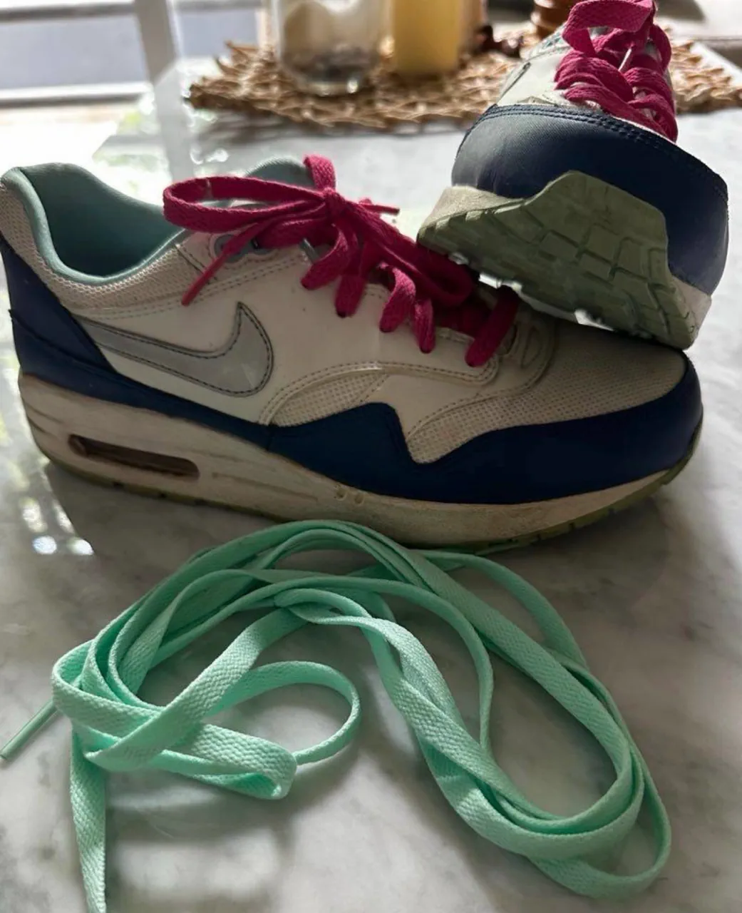 Nike · Talle AR 37