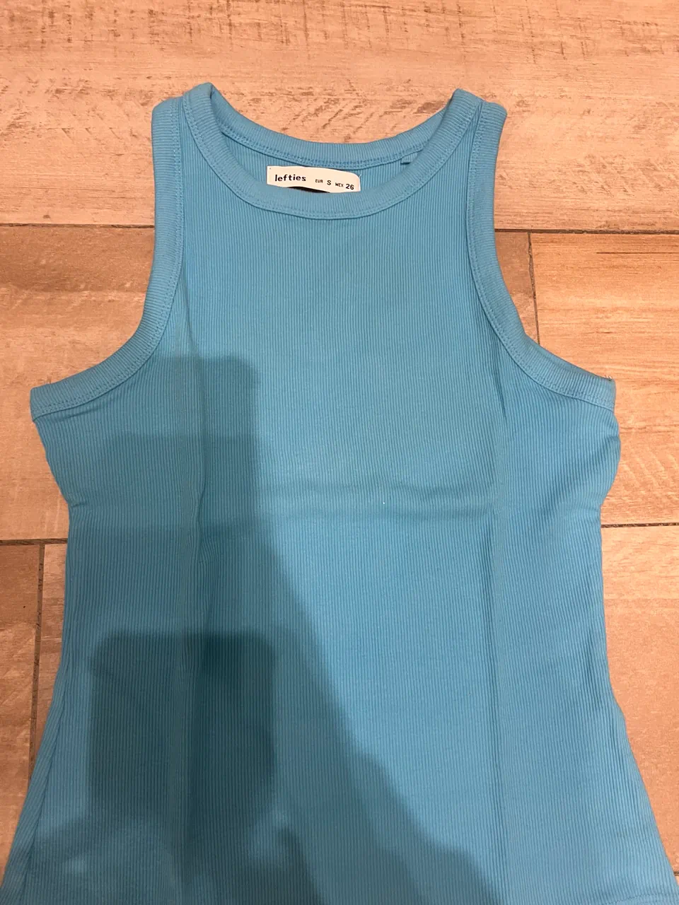 Musculosa Lefties - imagen 1