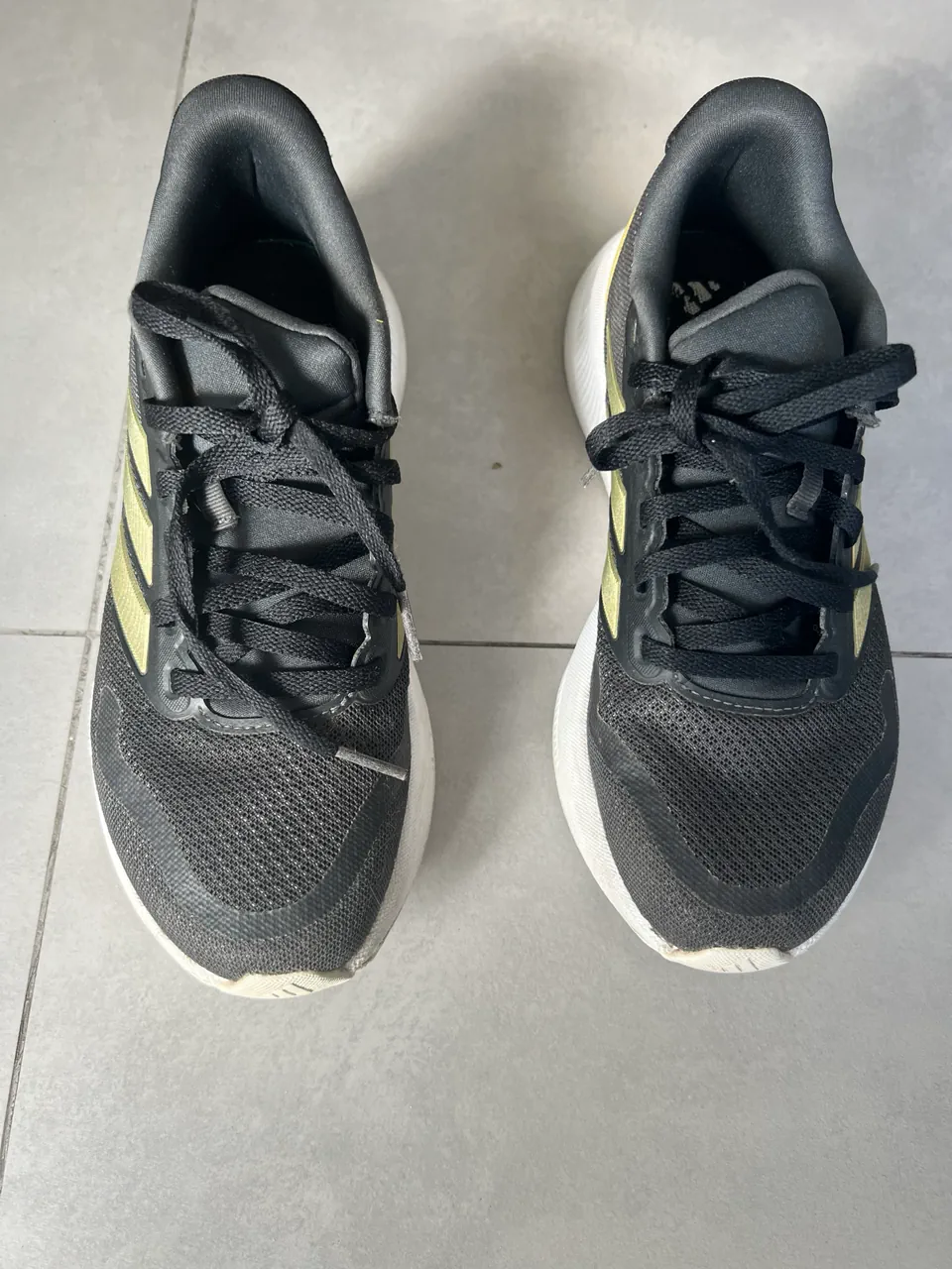 Zapatillas adidas · Talle AR 34