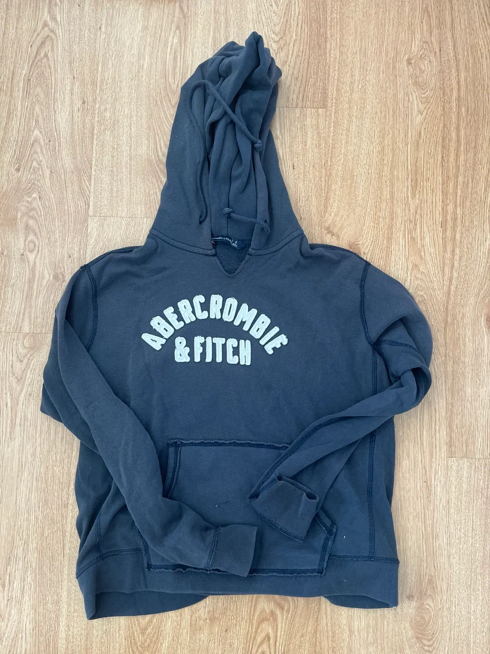 Buzo Abercrombie & Fitch · Talle S