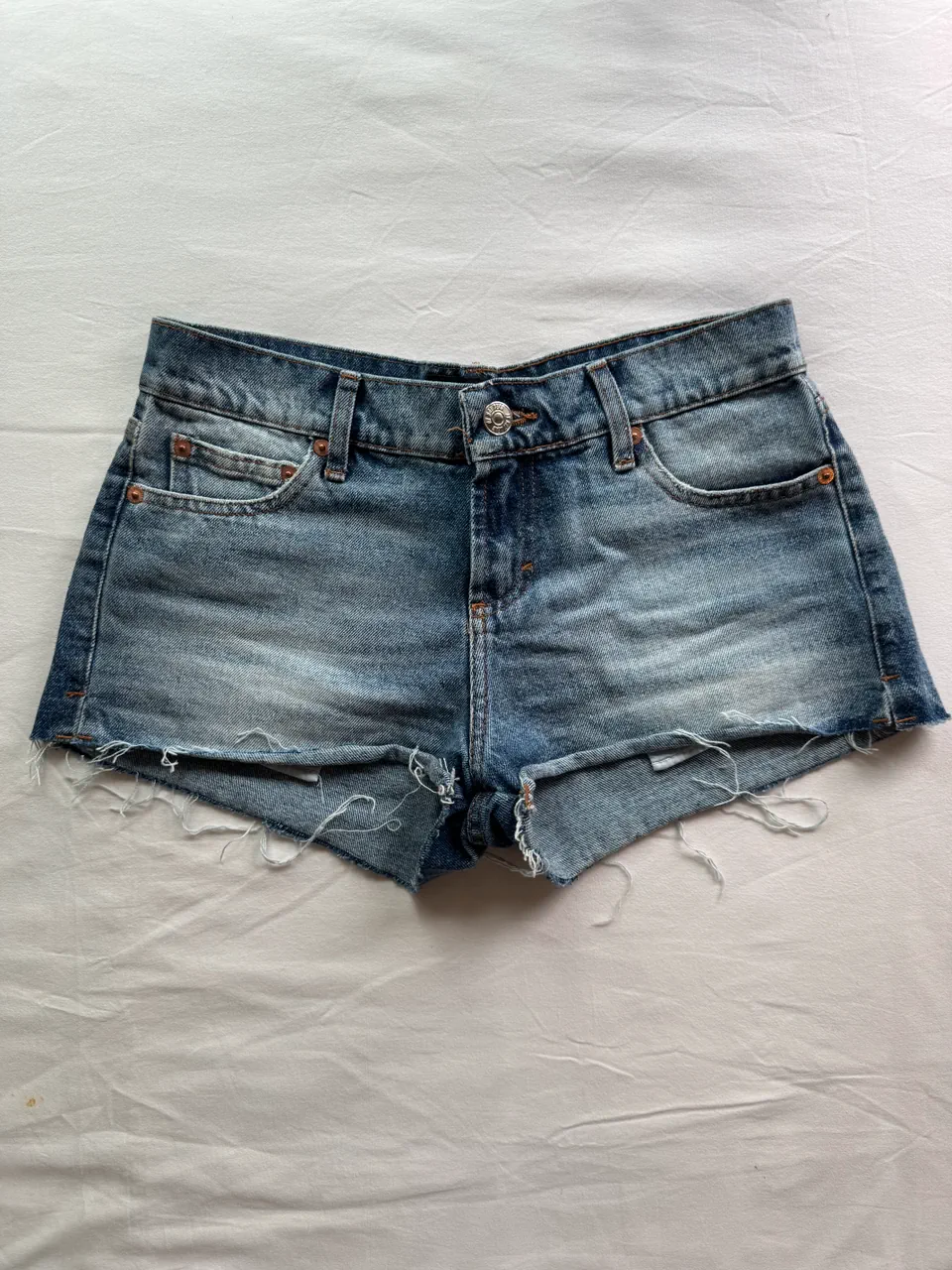 Short Ay Not Dead - imagen 1